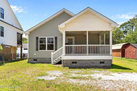 233 NE 70th Street, Oak Island, NC 28465