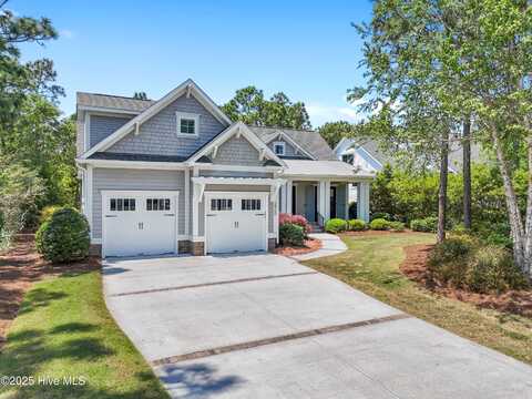 2900 Legends Drive, Southport, NC 28461