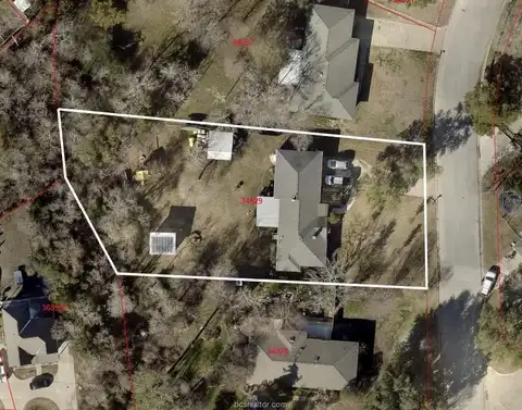 1002 Edgewood Drive, Bryan, TX 77802