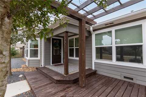 1002 Edgewood Drive, Bryan, TX 77802