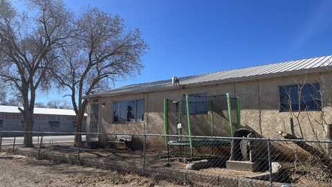 701 Lava, Milan, NM 87021