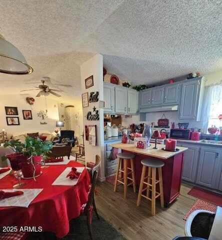 3405 S TOMAHAWK Road, Apache Junction, AZ 85119