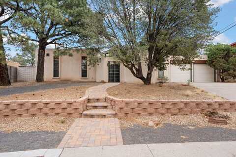 9113 ORLANDO Place NE, Albuquerque, NM 87111
