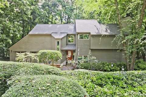 4246 Loch Highland Parkway NE, Roswell, GA 30075