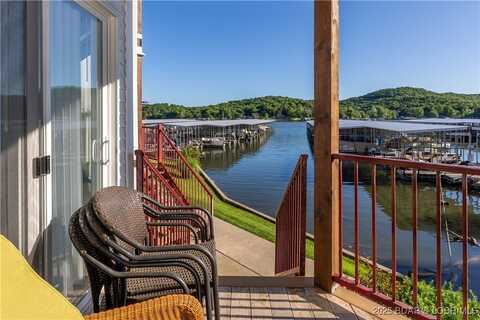 686 Clearwater Drive, Camdenton, MO 65020