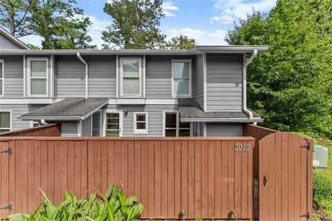 5040 Meadow Lane NE, Marietta, GA 30068