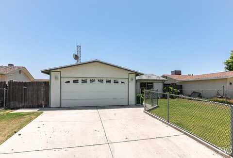 1215 McKinley Avenue, Bakersfield, CA 93308