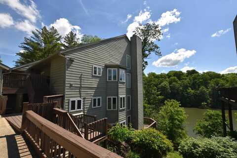 9763 S Harbour Pointe Drive, Bloomington, IN 47401
