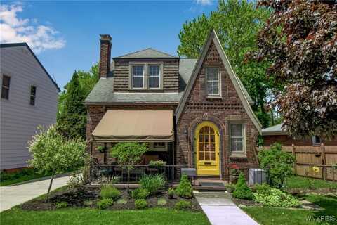88 Garland Drive, Amherst, NY 14226