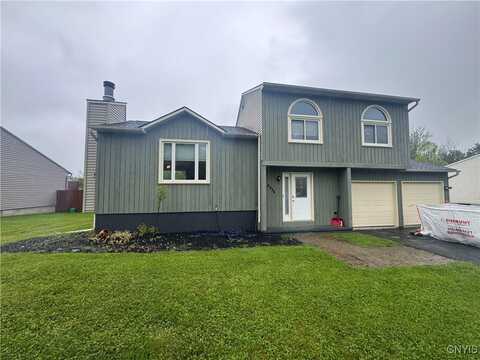 8536 Snowshoe Trail, Cicero, NY 13039