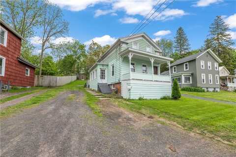 3 Maple Street, Lyons, NY 14489