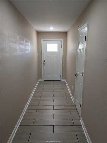 1903 Carter Creek Parkway, Bryan, TX 77802