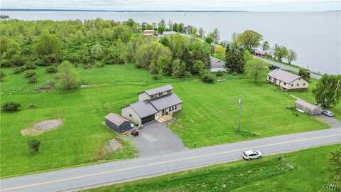 8288 Middle Road, Brownville, NY 13634