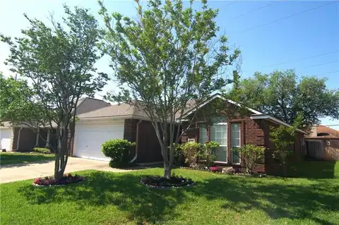 3207 Broadmoor Drive, Bryan, TX 77802