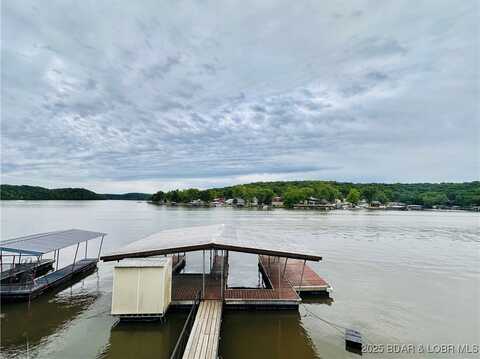 9 Point Plaza, Edwards, MO 65326