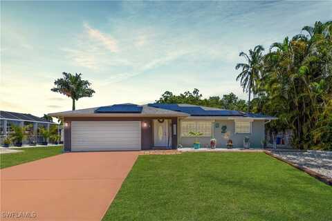 4555 Auburn Avenue, Fort Myers, FL 33905