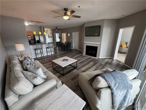 275 Flynn Road unit: 207, Lake Ozark, MO 65049