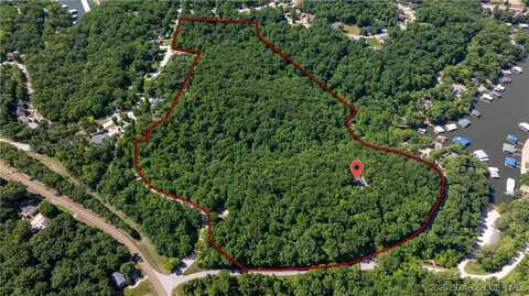 11 Falcon Lane, Lake Ozark, MO 65049