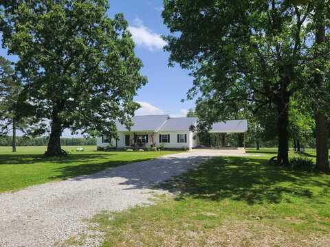 905 Spinks Road, Locust Grove, AR 72550