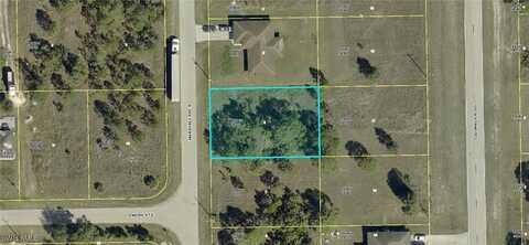 1025 Marshall Avenue E, Lehigh Acres, FL 33974