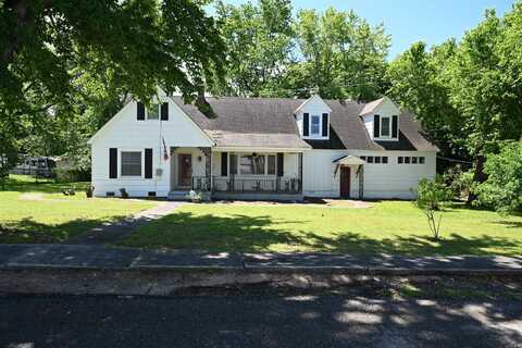 303 Campus Street, Marshall, AR 72650