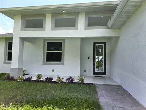 222 Victoria Avenue S, Lehigh Acres, FL 33974