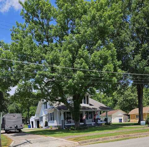 620 W 3rd St Street, Rector, AR 72461