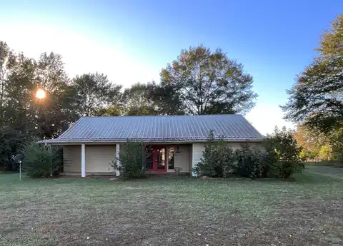 2604 E Hwy 371 Highway, Nashville, AR 71852