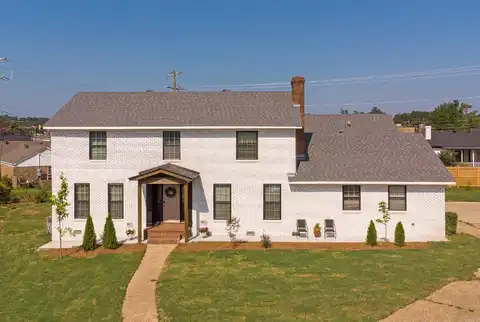 15 Brandywine Lane, Little Rock, AR 72227