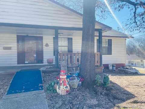 613 E Maple Street, Benton, AR 72015