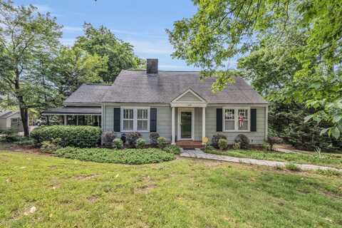 122 Hilltop Drive, Chattanooga, TN 37411