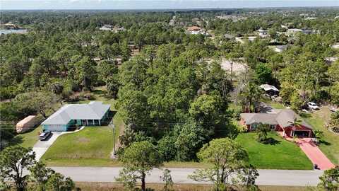 815 Dixie Avenue, Lehigh Acres, FL 33972