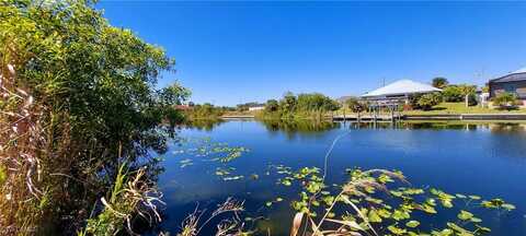 2609 Diplomat Parkway W, Cape Coral, FL 33993