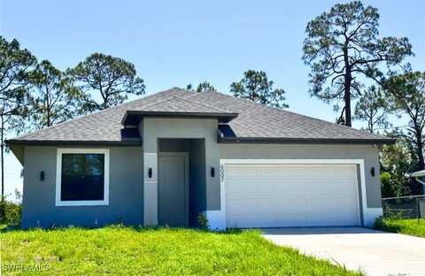 6007 Kumquat Circle, Labelle, FL 33935