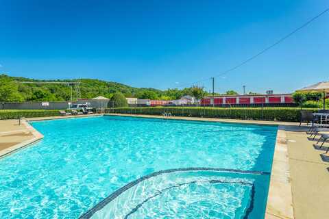 900 Mountain Creek Road, Chattanooga, TN 37405