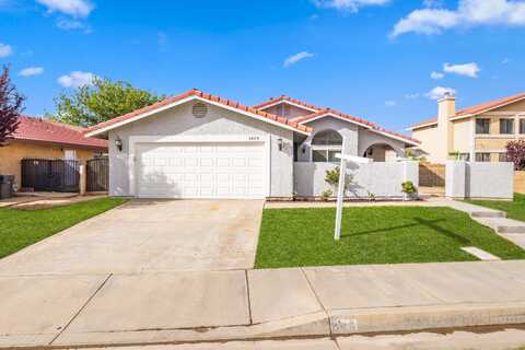 1819 Acosta Avenue, Lancaster, CA 93535
