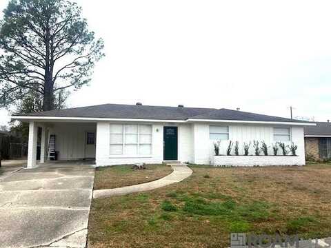 4750 Drusilla Dr, Saint George, LA 70809