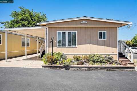 75 E Bolton Rd, Oakley, CA 94561