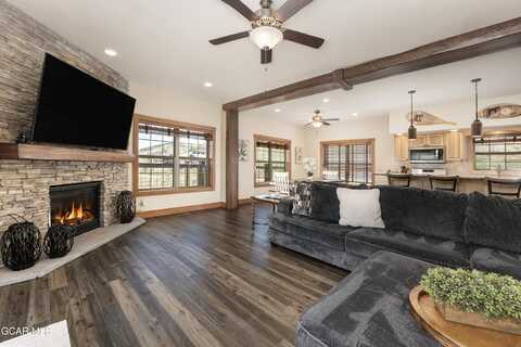 547 GCR 8952, Granby, CO 80446