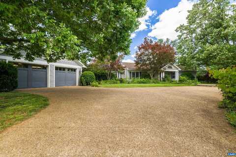 1571 DUKE RD, WAYNESBORO, VA 22980