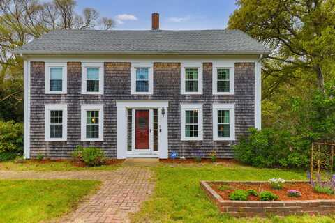 68 Pleasant Street, South Chatham, MA 02659
