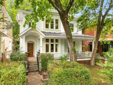 833 Oak Street, Chattanooga, TN 37403