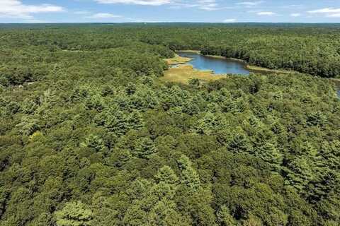 26 Oyster Way, Mashpee, MA 02649