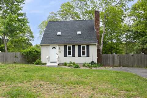 100 Kelley Road, Hyannis, MA 02601