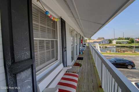127 Old Causeway Road, Atlantic Beach, NC 28512