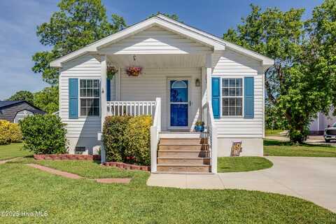 2003 Riverview Lane, Morehead City, NC 28557