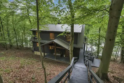 510 Natchez Lane, Sugar Grove, OH 43155