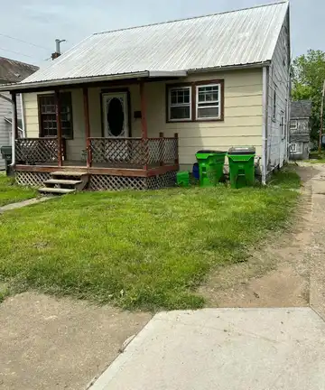 527 N 15th Street, Coshocton, OH 43812