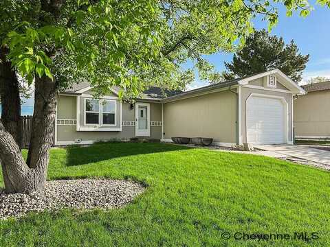 413 ANGIE ST, Cheyenne, WY 82007