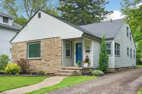 590 N 21st Street, Newark, OH 43055